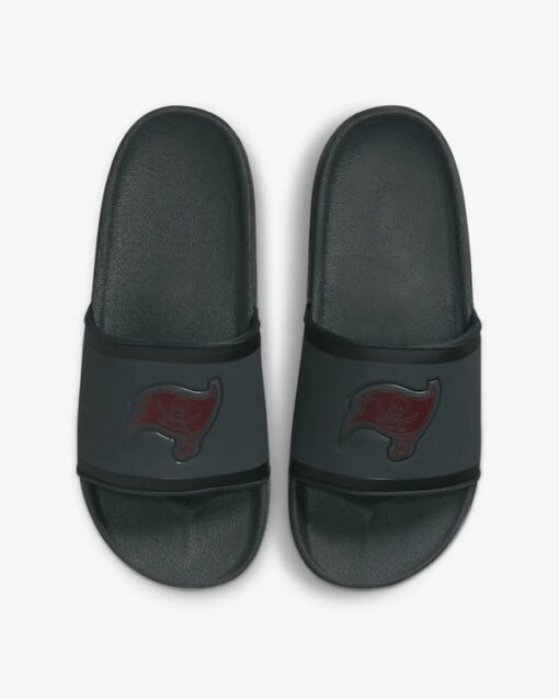 Buccaneers Off-Court Slides